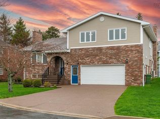 7 Banbury Close, Halifax, NS B3M 3R3