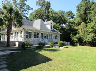 1807 Holly Ridge Dr, Longs, SC 29568