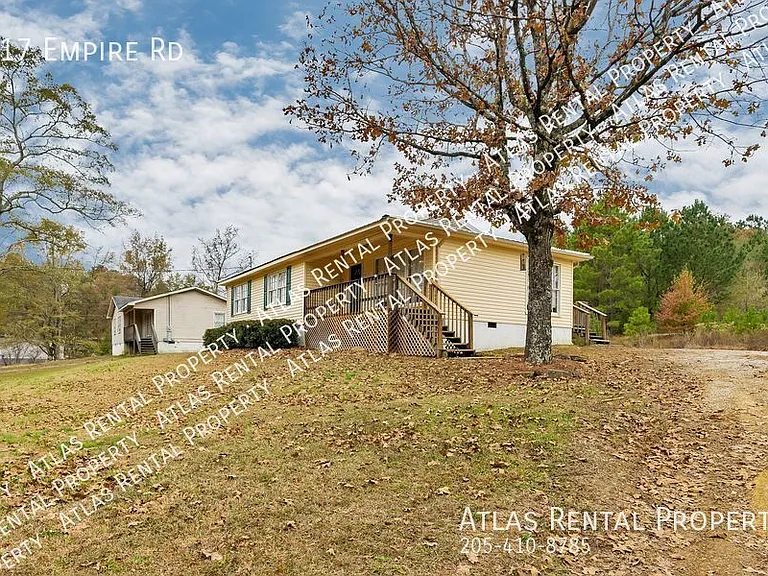 917 Empire Rd — Photo 3