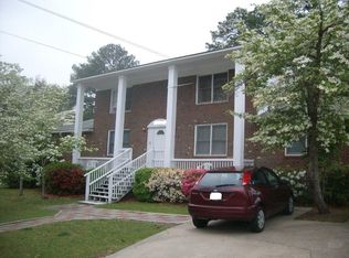 430 Crystal Dr, Fayetteville, NC 28311