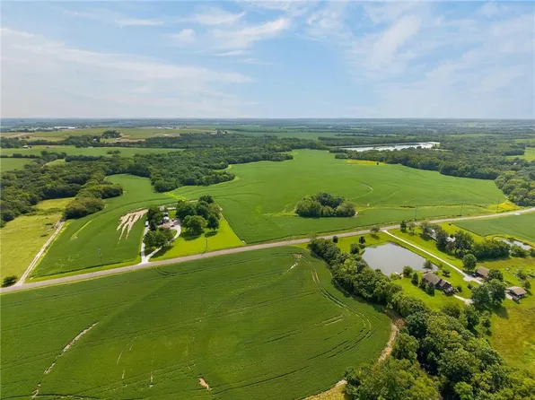 Shelby Rd, Higginsville, MO 64037