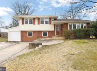 515 Lee Ann Rd, Cherry Hill, NJ 08034