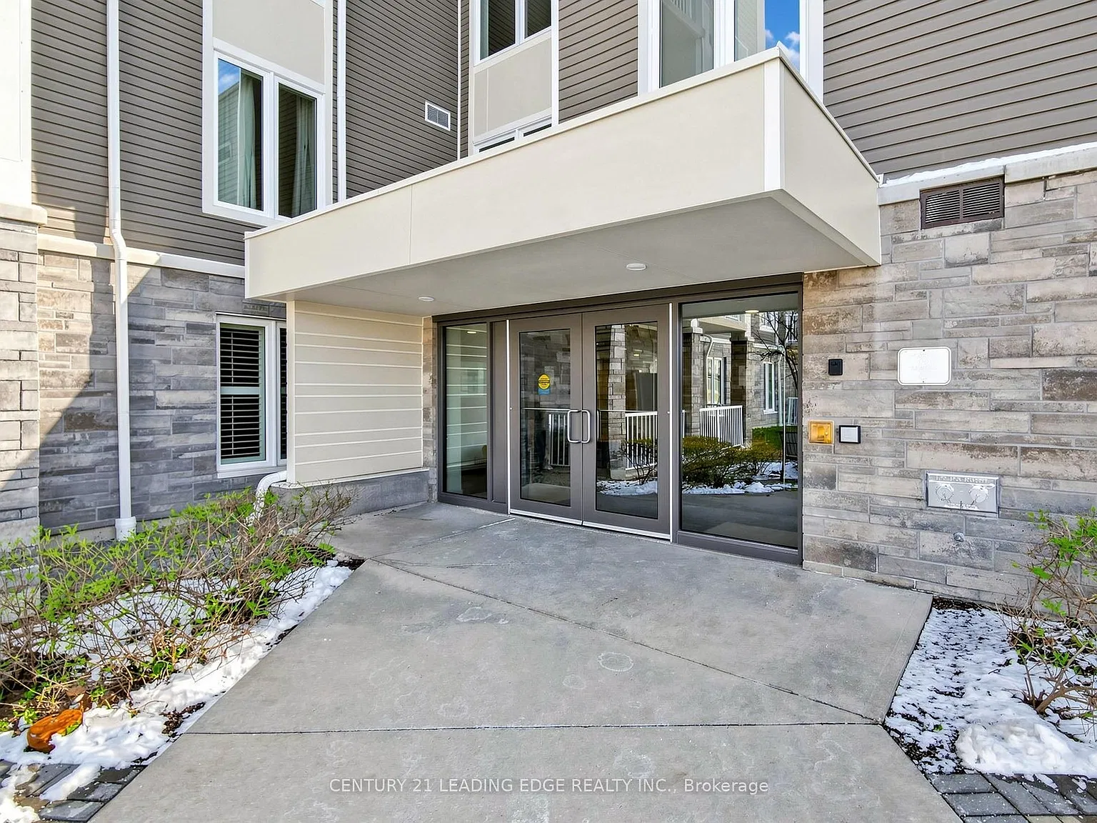 1 bed, $2,100 — Photo 3