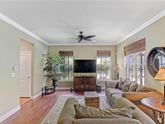 2nd image of 8312 Manor Club Cir Unit 1