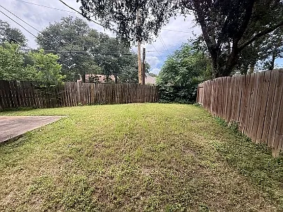 2636 Gwendolyn Ln #A — Photo 12