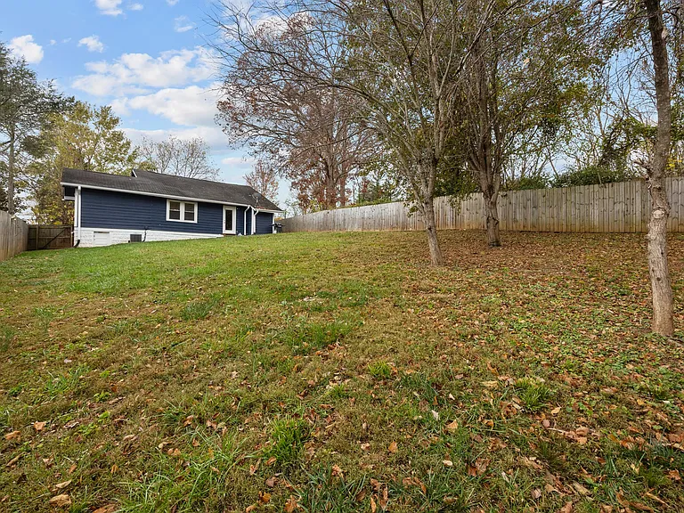 436 Fairview Rd — Photo 32