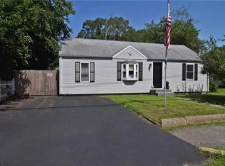 247 School St, North Kingstown, RI 02852