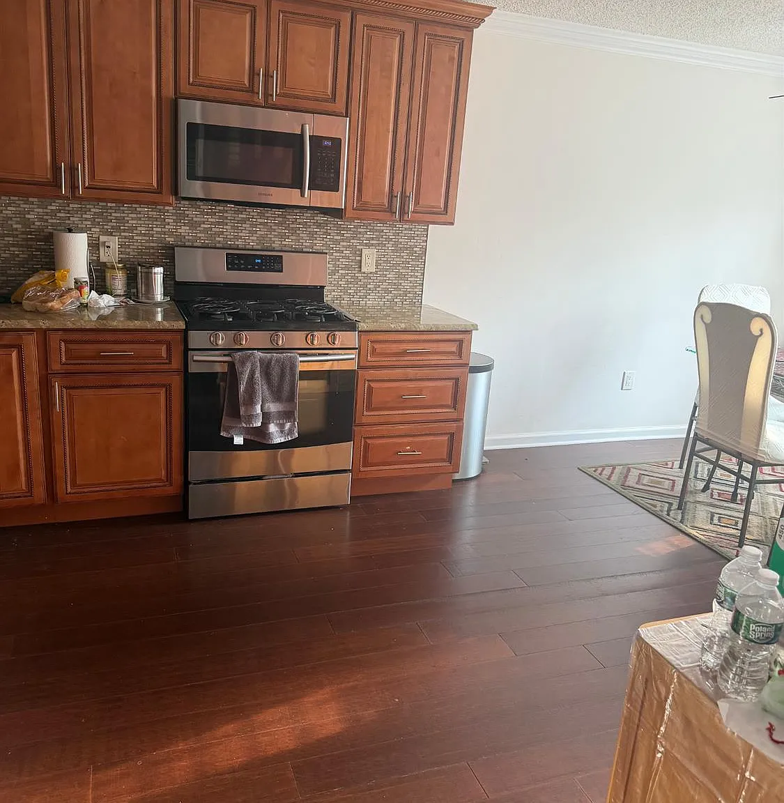 3 bed, 2.5 bath, $3,000 — Photo 3