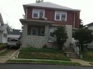 79 Parkview Ave, Elmwood Park, NJ 07407