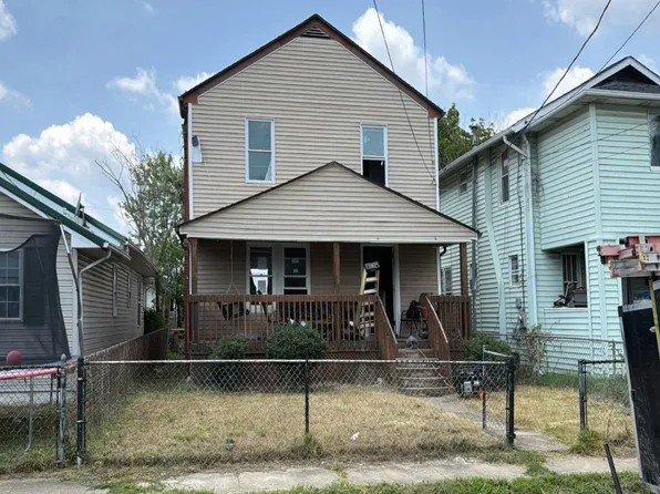 309 18th St, Dunbar, WV 25064