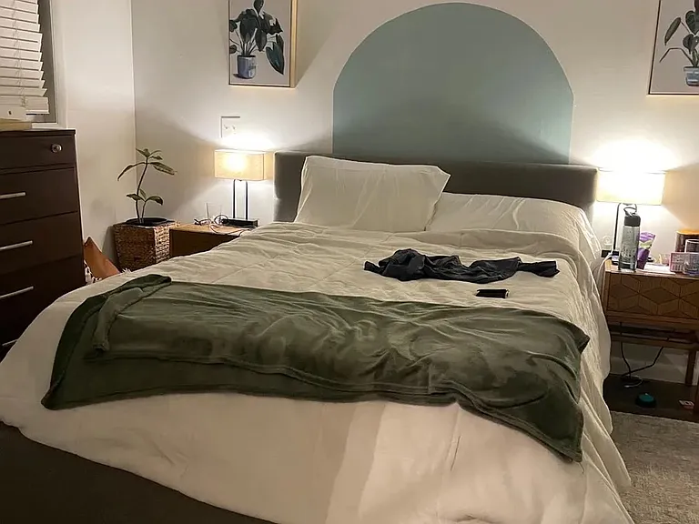 2081 Jordan Ter NE — Photo 12