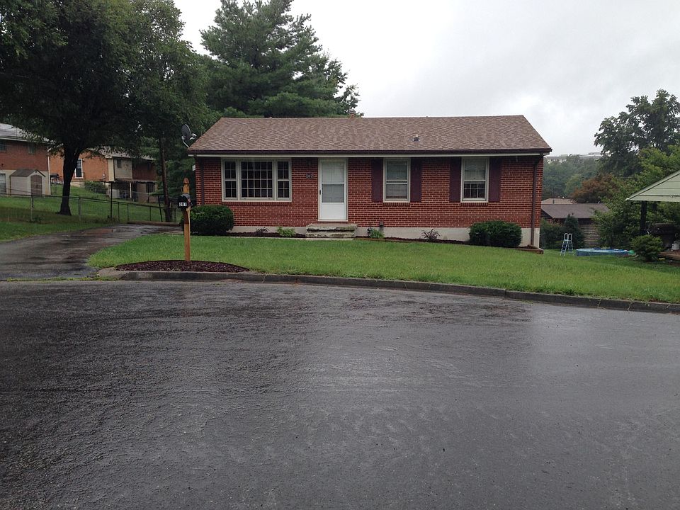 1st image of 307 Brent Cir NE