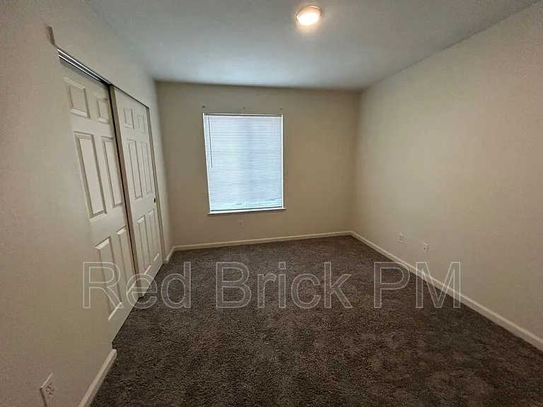456 Azalea Ct — Photo 8