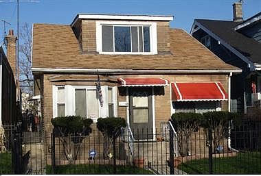 1st image of 2216 N Narragansett Ave