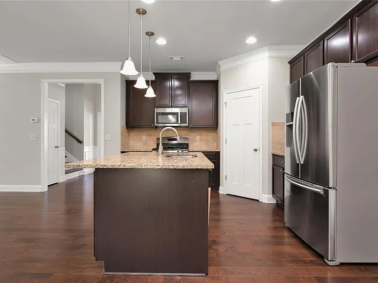 3310 Mulberry Cove Way — Photo 7