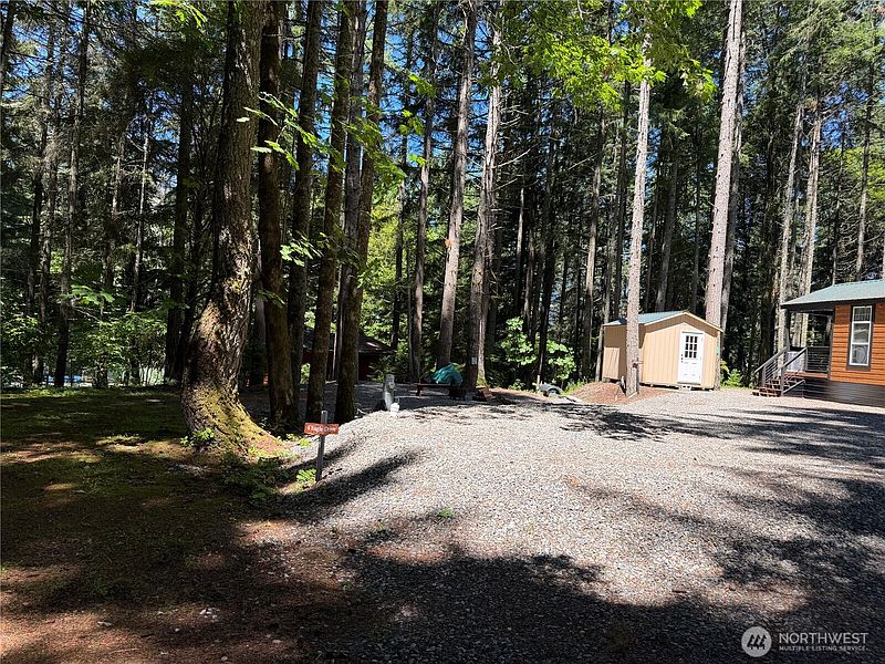 3rd image of 1546 Reservation Road SE #25