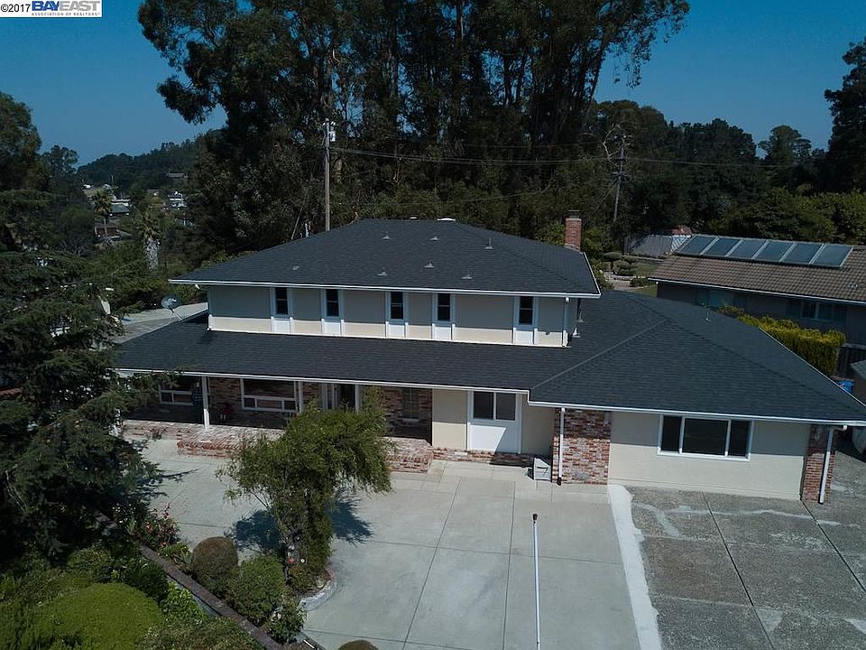 1st image of 4450 Meadowbrook Dr
