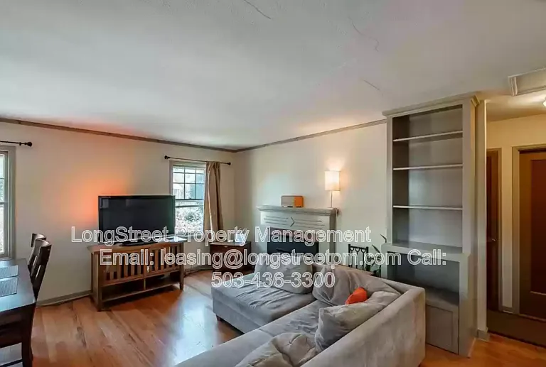 744 NW 16th St — Photo 10