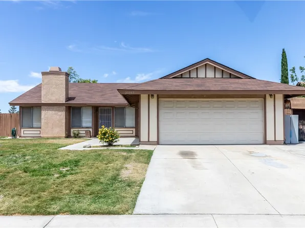 25557 White Oak Dr, Hemet, CA 92544
