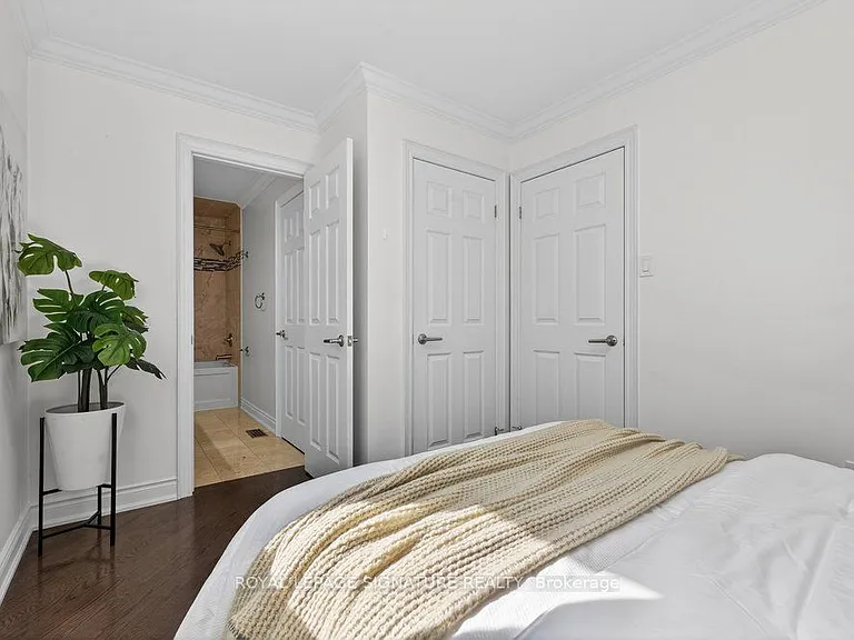61B Bexhill Ave — Photo 34