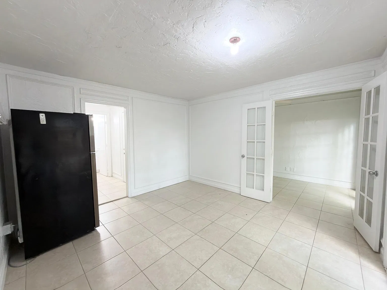 1 bed, 1.0 bath, 500 sqft, $1,350 — Photo 2