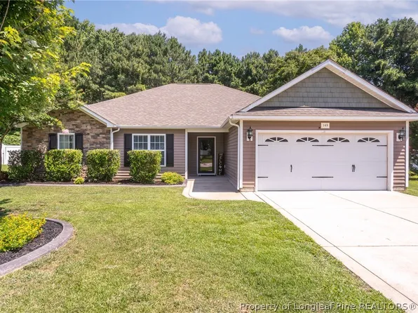 149 Bayleaf Dr, Raeford, NC 28376