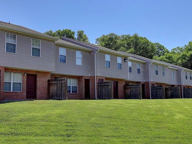 Terrace Park Apartments — Photo 17