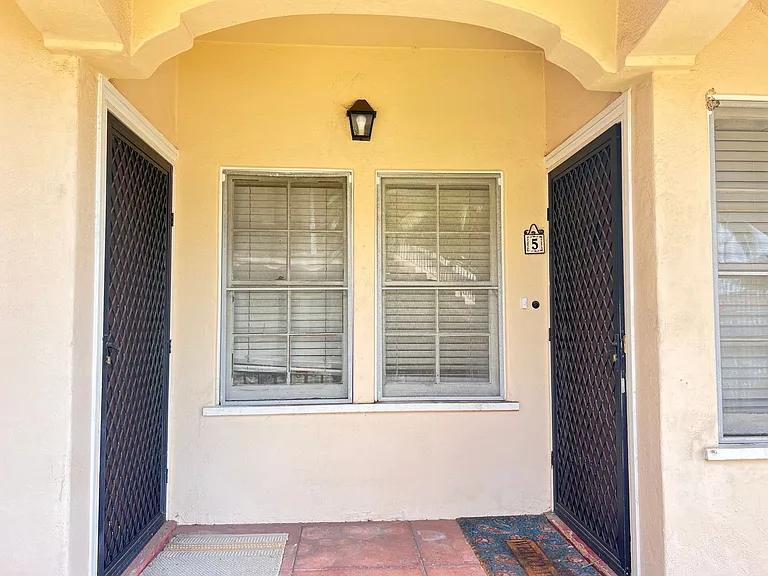 510 Upas St #5 — Photo 6