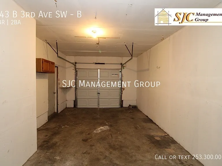 143 3rd Ave SW #B — Photo 17