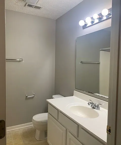 622 Berkley Rd — Photo 5
