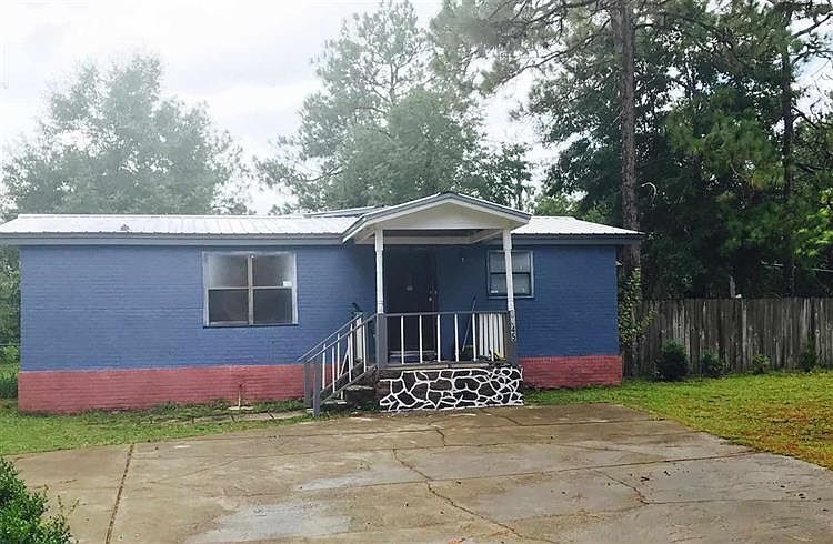 1st image of 3045 Baron Ln