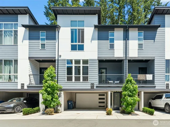 13710 Ash Way #B7, Everett, WA 98204