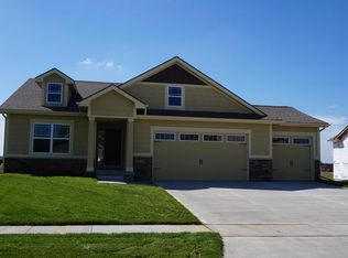 8207 Mercato Ct W, Des Moines, IA 50263