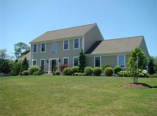 6 Lighthouse Ln, Westport, MA 02790