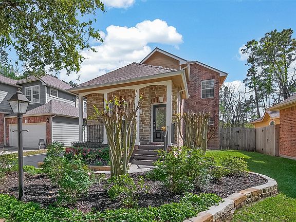 2nd image of 126 Zephyr Bend Pl