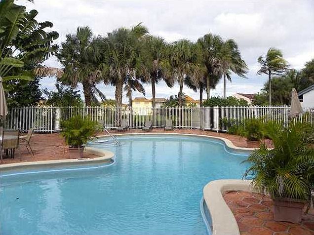 2nd image of 8271 SW 157th Ave APT 606