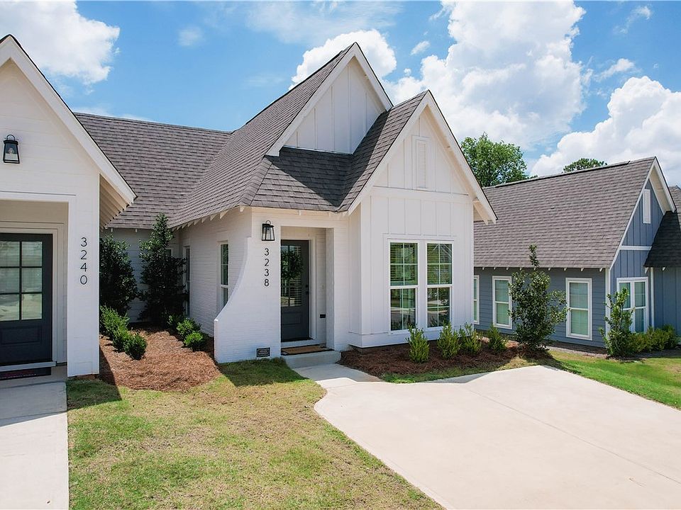 1st image of 3238 Bradley Ln