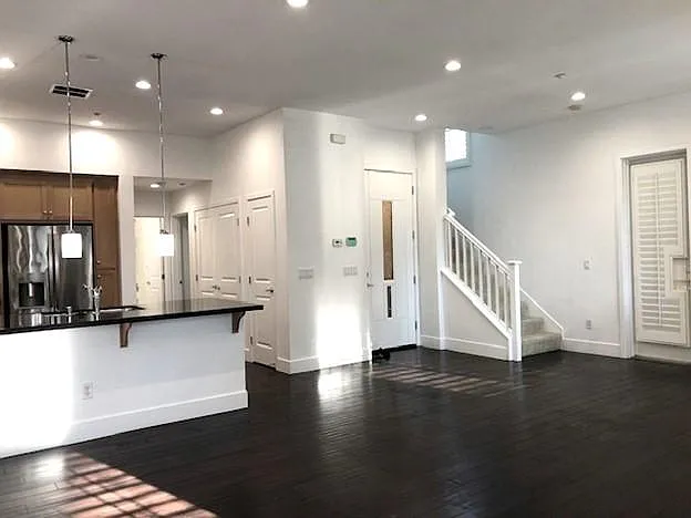 3704 Feather Ln — Photo 8