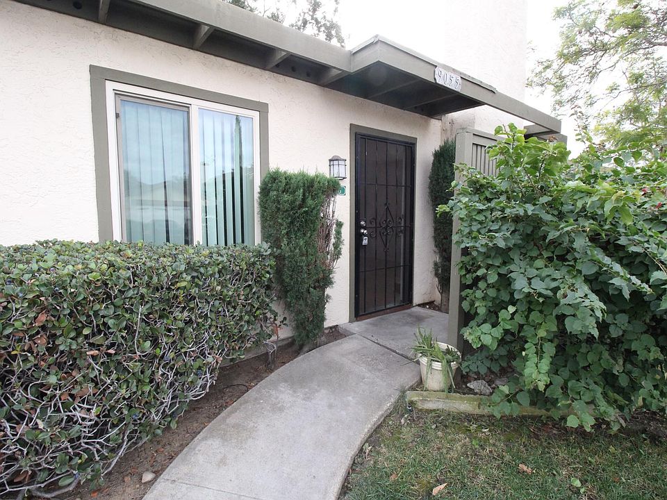 1st image of 9055 Hillery Dr