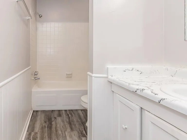 5107 N Hammond Ave — Photo 8