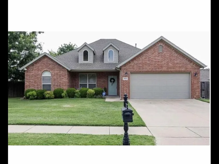 2622 N Brush Creek Dr — Photo 9
