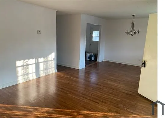1513 20th Pl SW — Photo 2