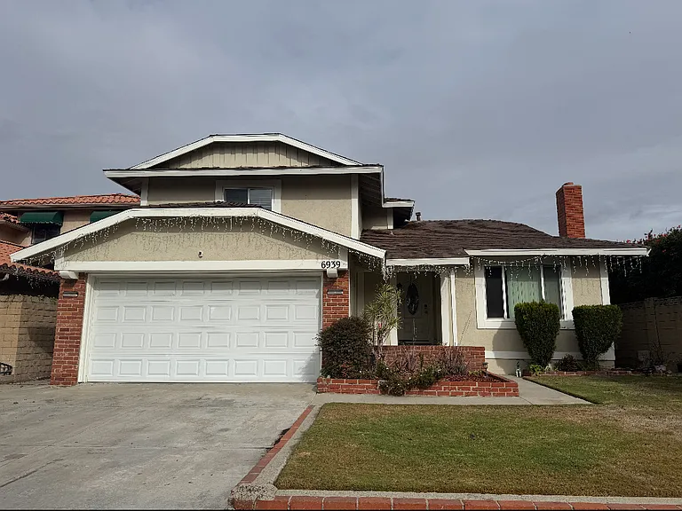 6939 Tahiti Dr — Photo 1