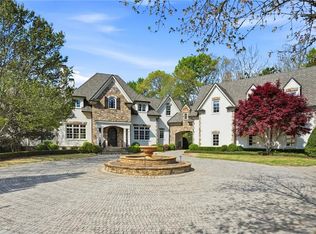 218 Londonberry Rd, Sandy Springs, GA 30327