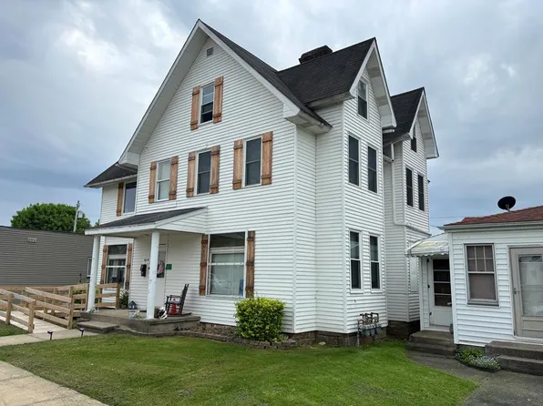414 Wood St, Clarion, PA 16214