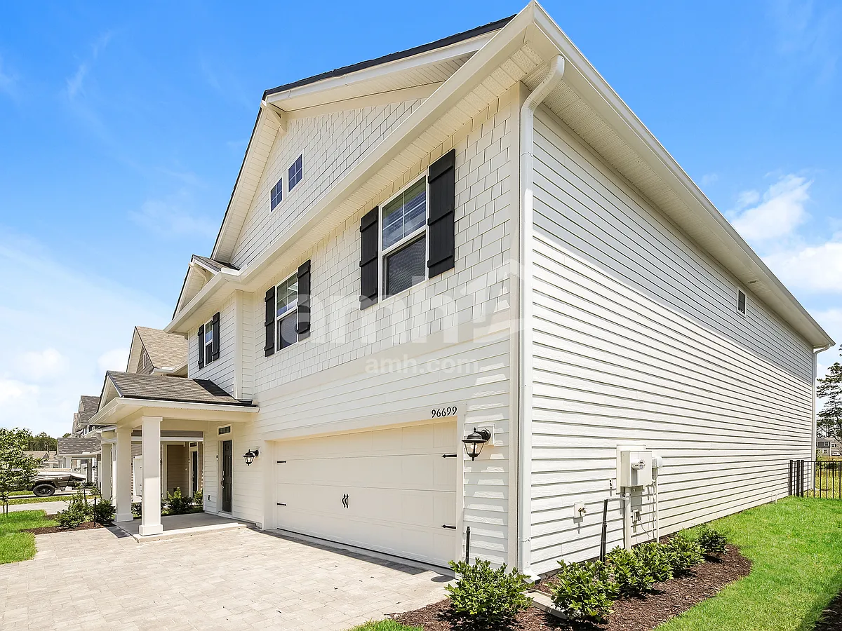 Building Photo - 96699 Blackrock Cove Way