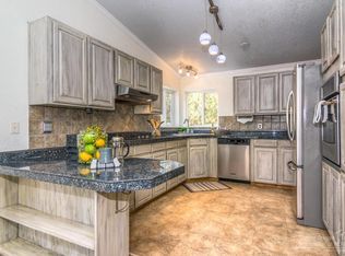 59647 Navajo Cir, Bend, OR 97702