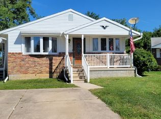 13 McKenna Ct, Baltimore, MD 21234