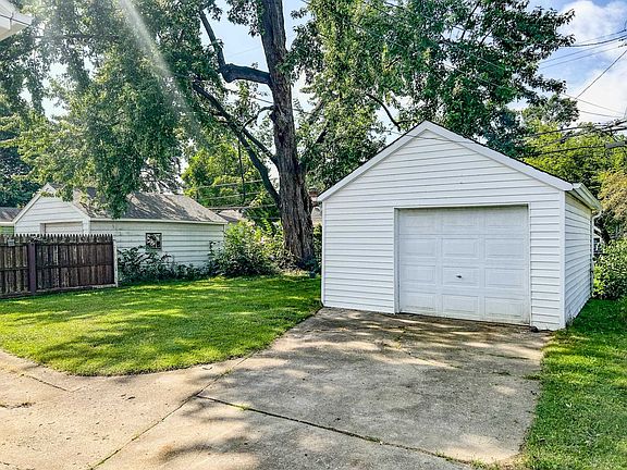 4th image of 3505 Gratiot Ave