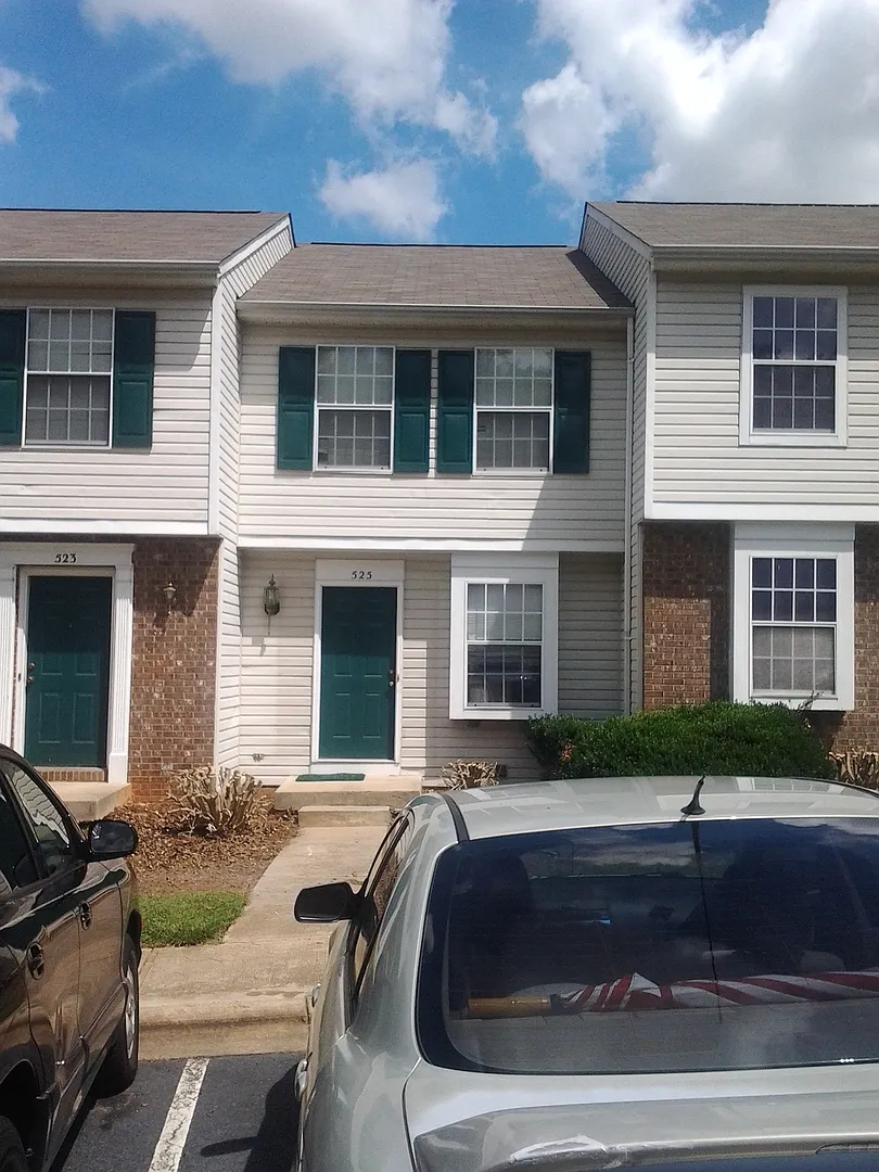 525 Lex Dr — Photo 2
